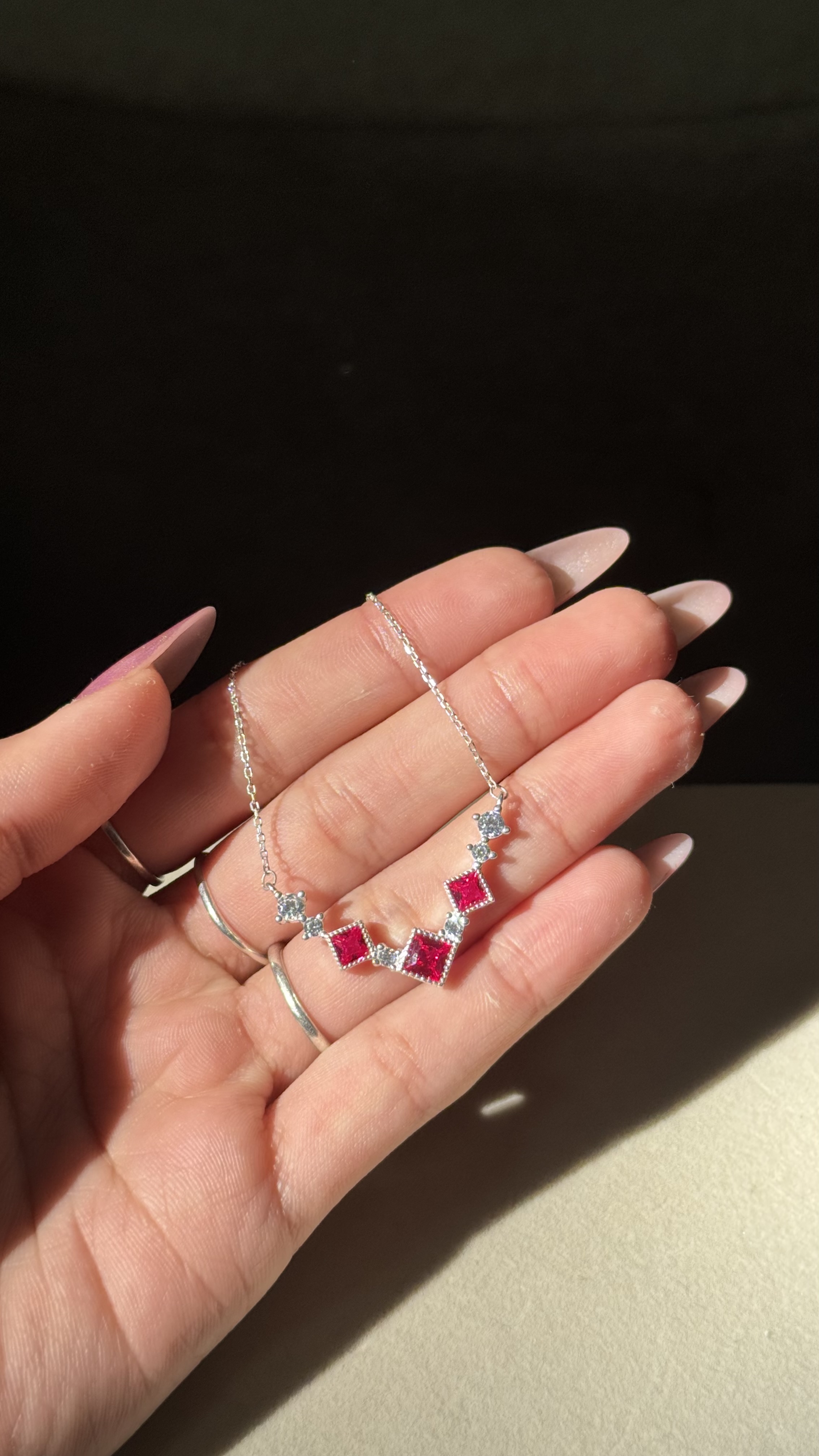 Colar Geométrico Zircônia Rosa